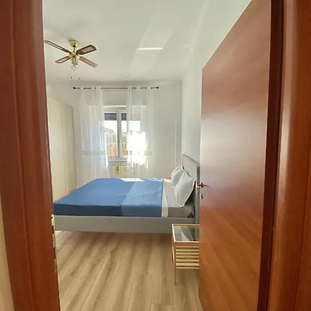 Appartamento Metro M3 S&m Home, Comoda Soluzione Di Design, Con Collegamento Diretto A Duomo Di Milano, Stazione E Porta Garibaldi