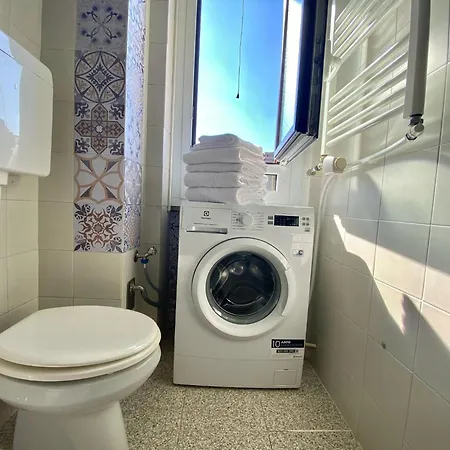 Appartamento Metro M3 S&m Home, Comoda Soluzione Di Design, Con Collegamento Diretto A Duomo Di Milano, Stazione E Porta Garibaldi *